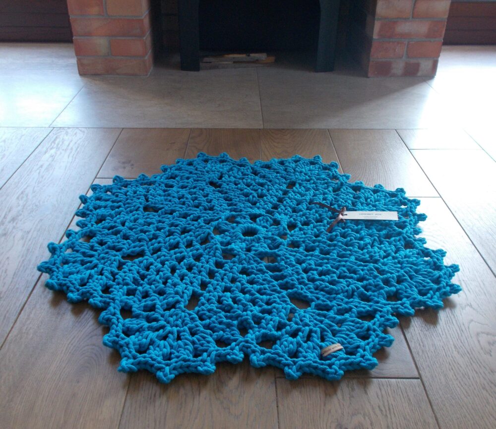 dywan, dywan szydełkowy, dywan ze sznurka, dywan okrągły