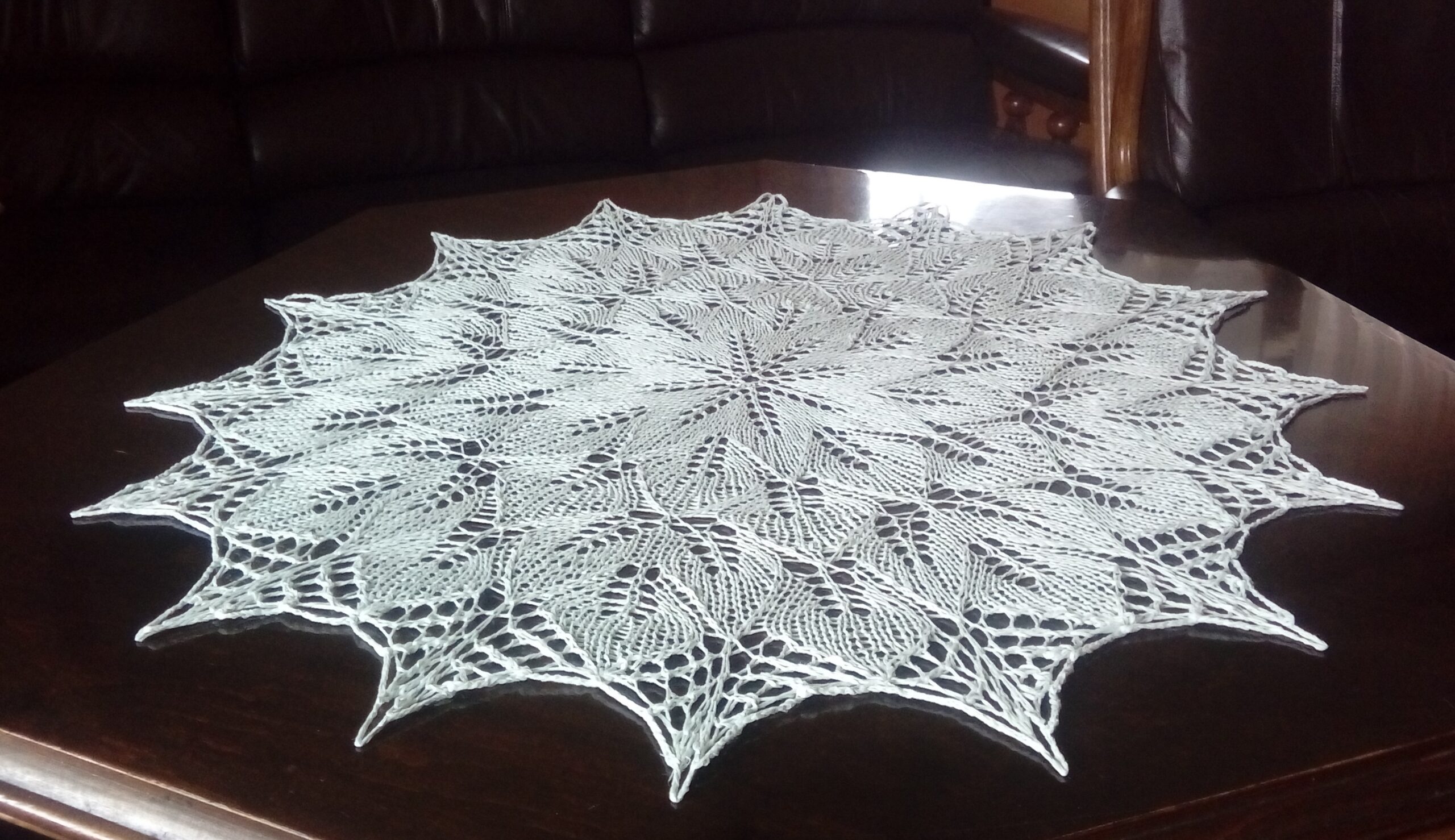 obrus okrągły koronka